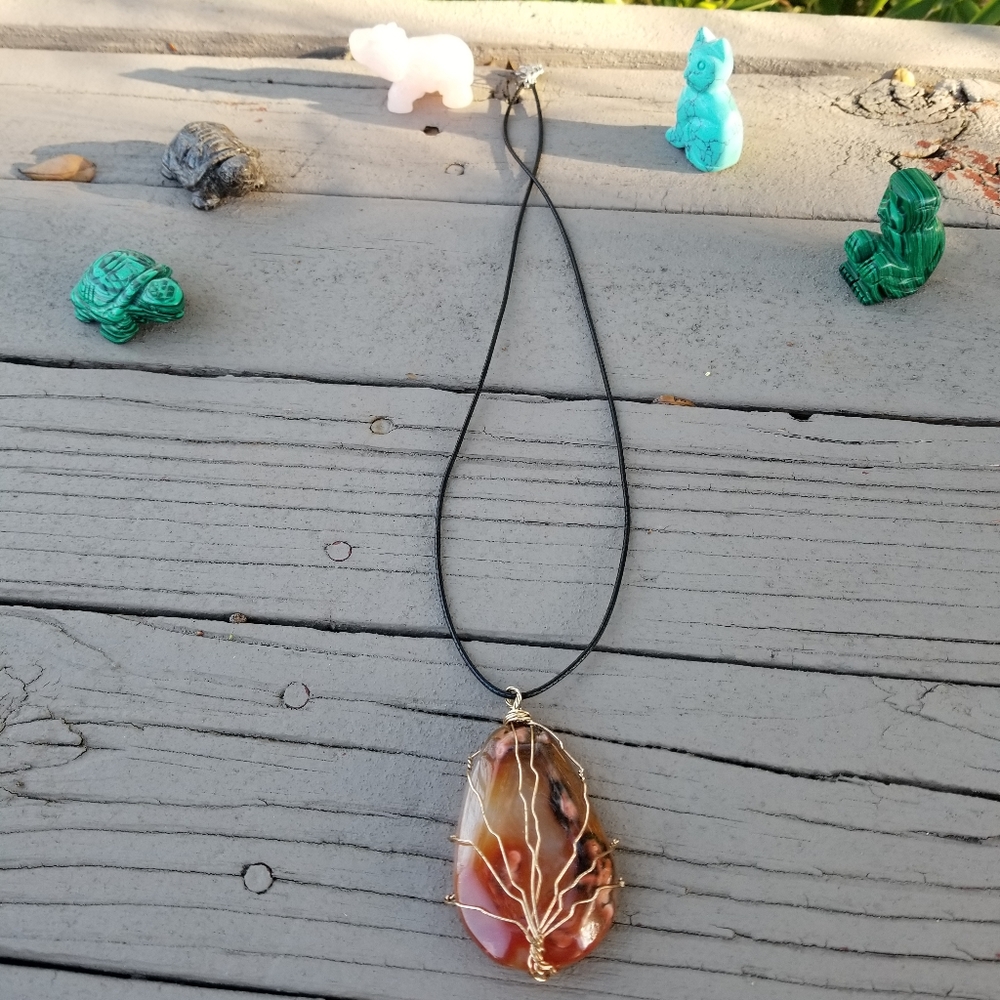Quartz pendant